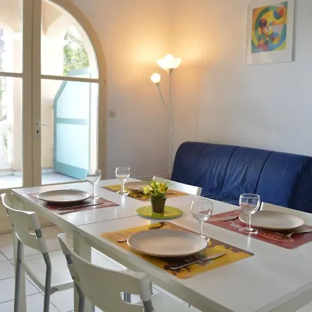T2/mezzanine Avec Piscine Et Terrasse, A 5 Min De La Plage, St-raphael - Fr-1-226a-148 Apartamento Boulouris-sur-Mer